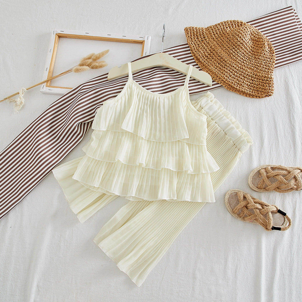 Chiffon Charm Set